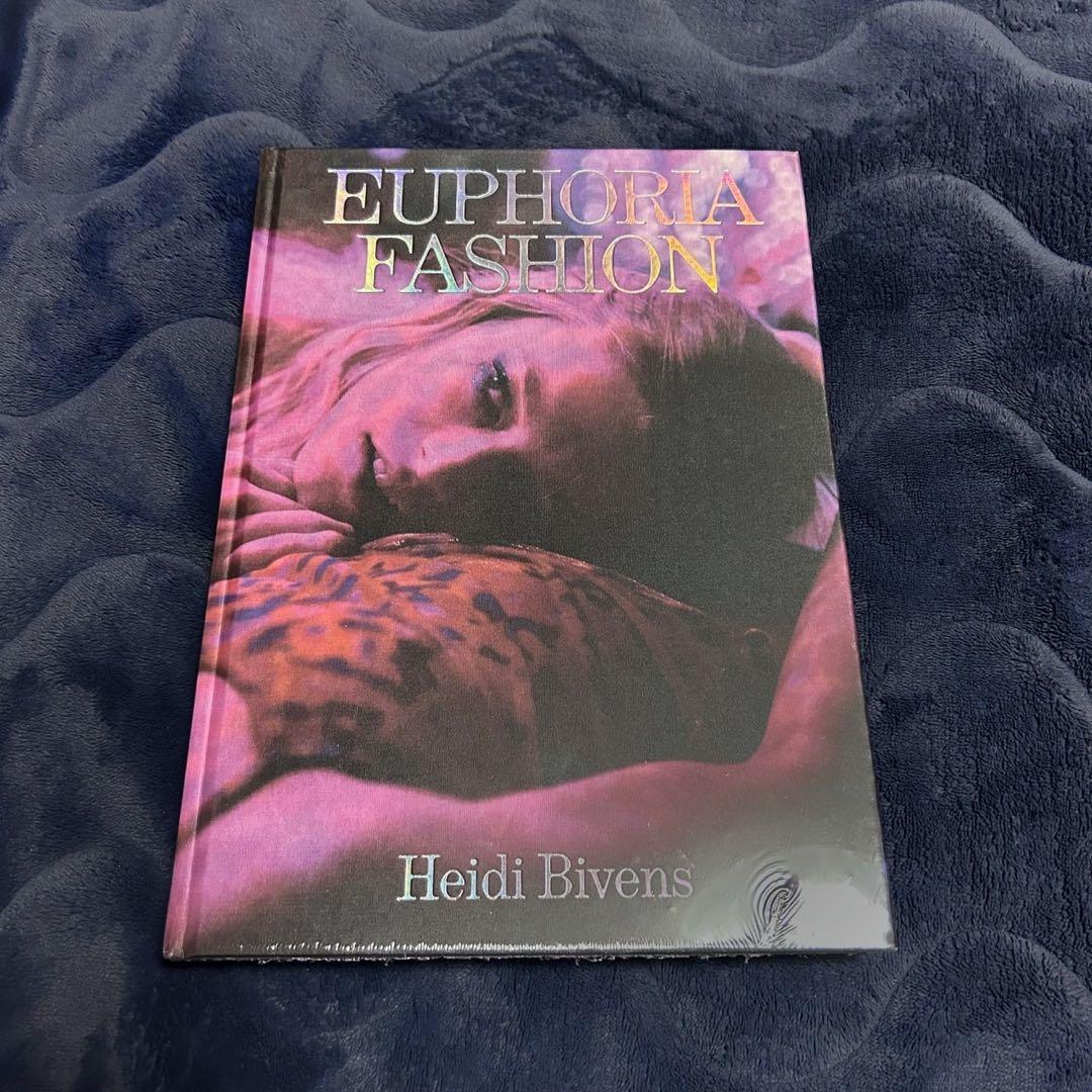 A24 EUPHORIA FASHION 本 ユーフォリア アートブック 映画
