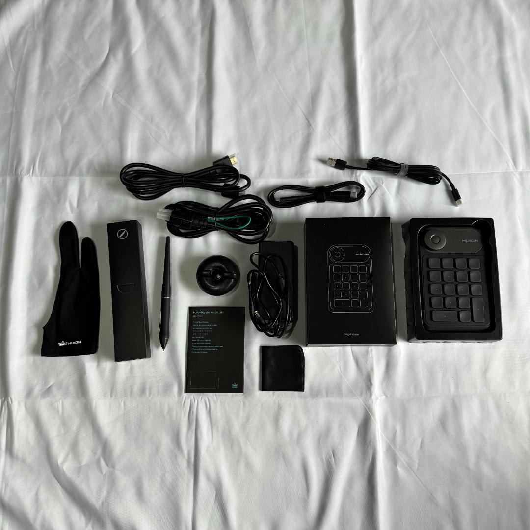 【ほぼ未使用】Huion Kamvas Pro 24 (4K)【液タブ】