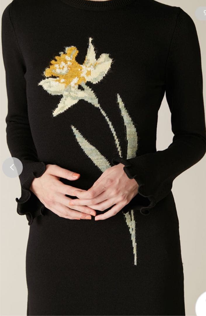 LILY BROWN（リリー ブラウン） スイセンモチーフニットワンピース