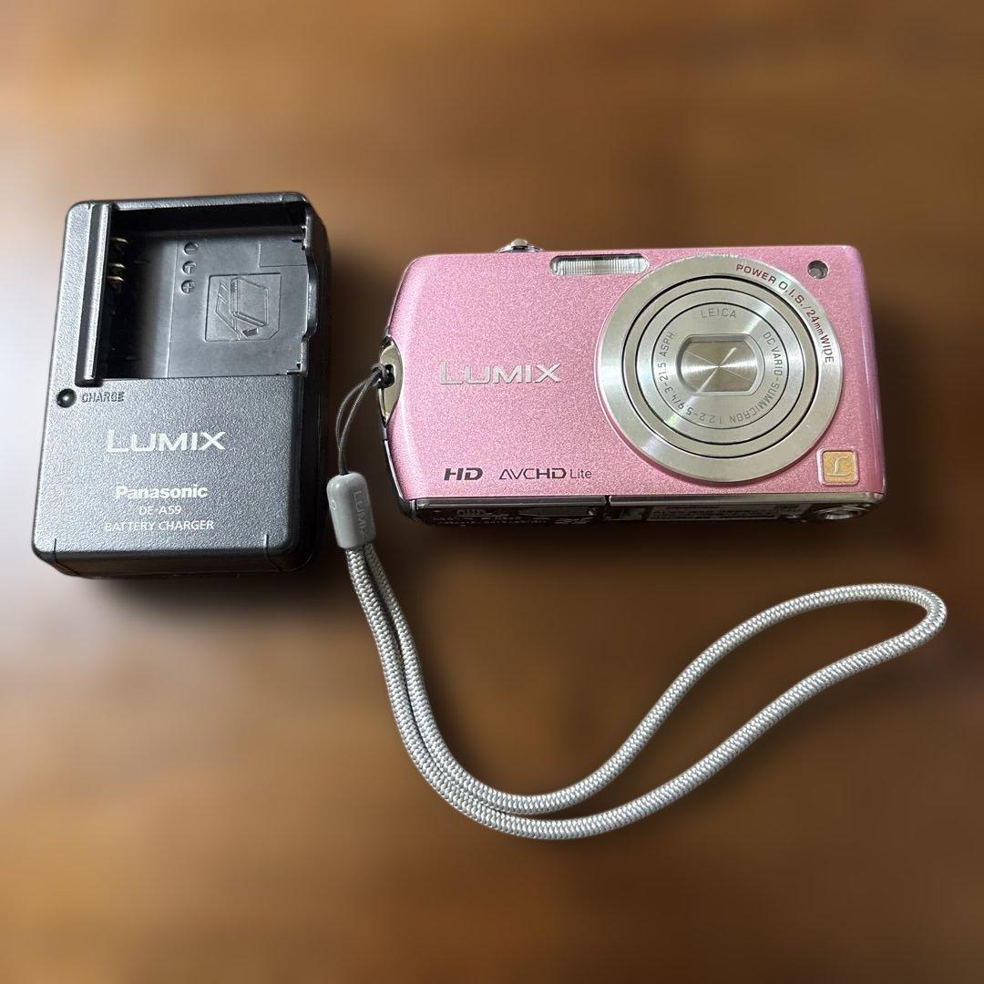 アコです　動作確認済み　パナソニック　LUMIX DMC-FX70 ピンク