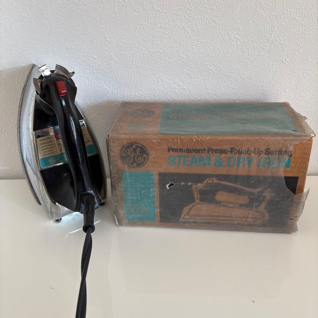 GE Steam and Dry Iron 年代物 レトロ 動作確認済み