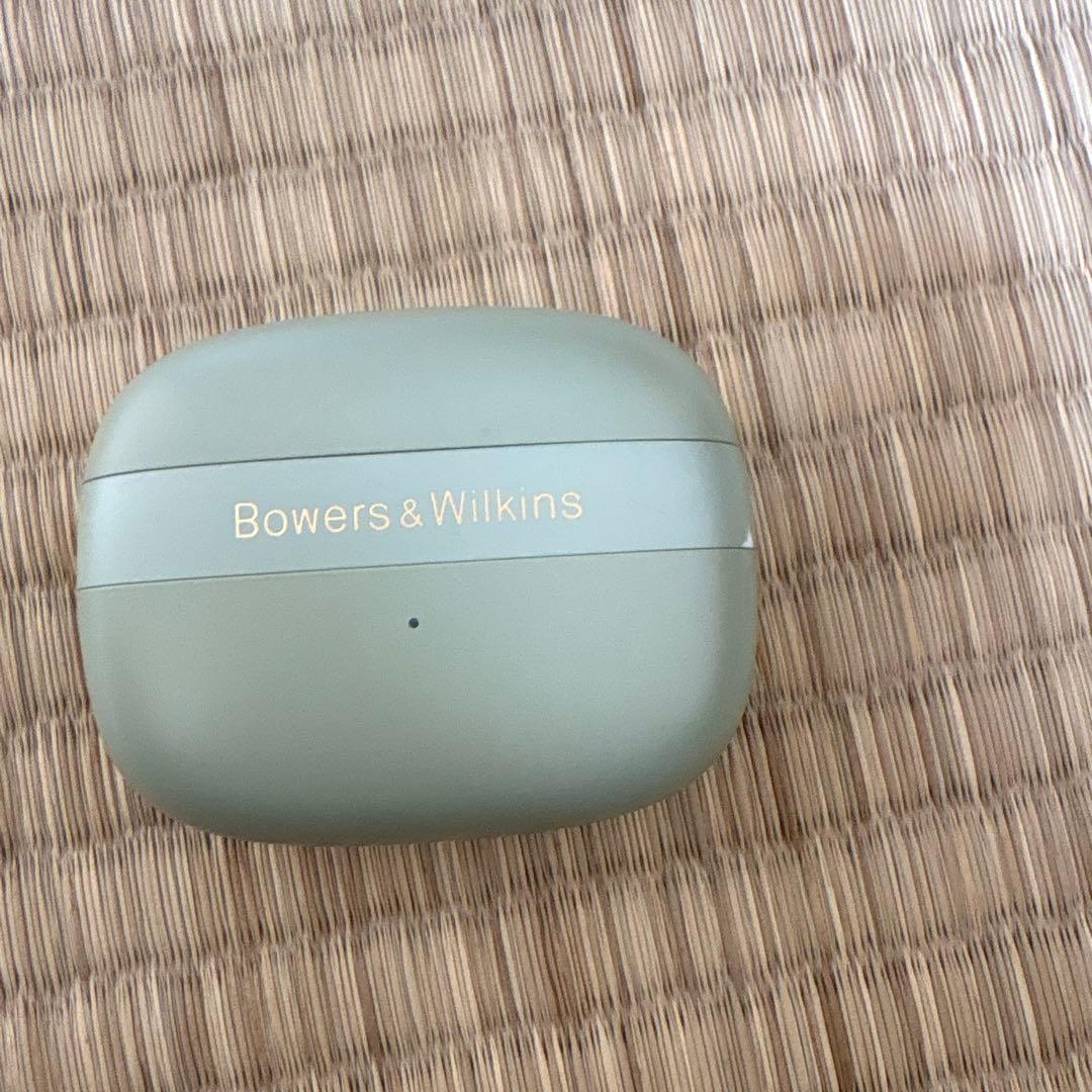 イヤホン Bowers&Wilkins Pi8