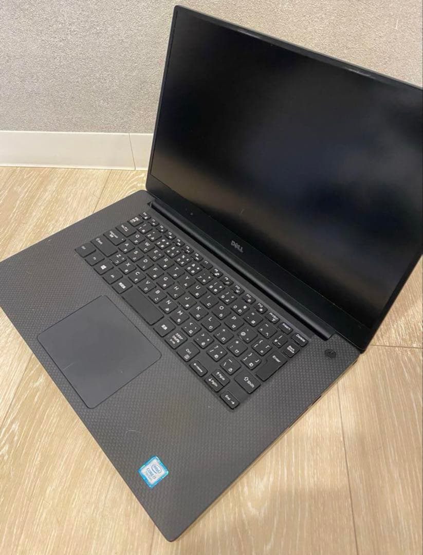 DELL 　　 5520 NVIDIA　i7-32GB-512