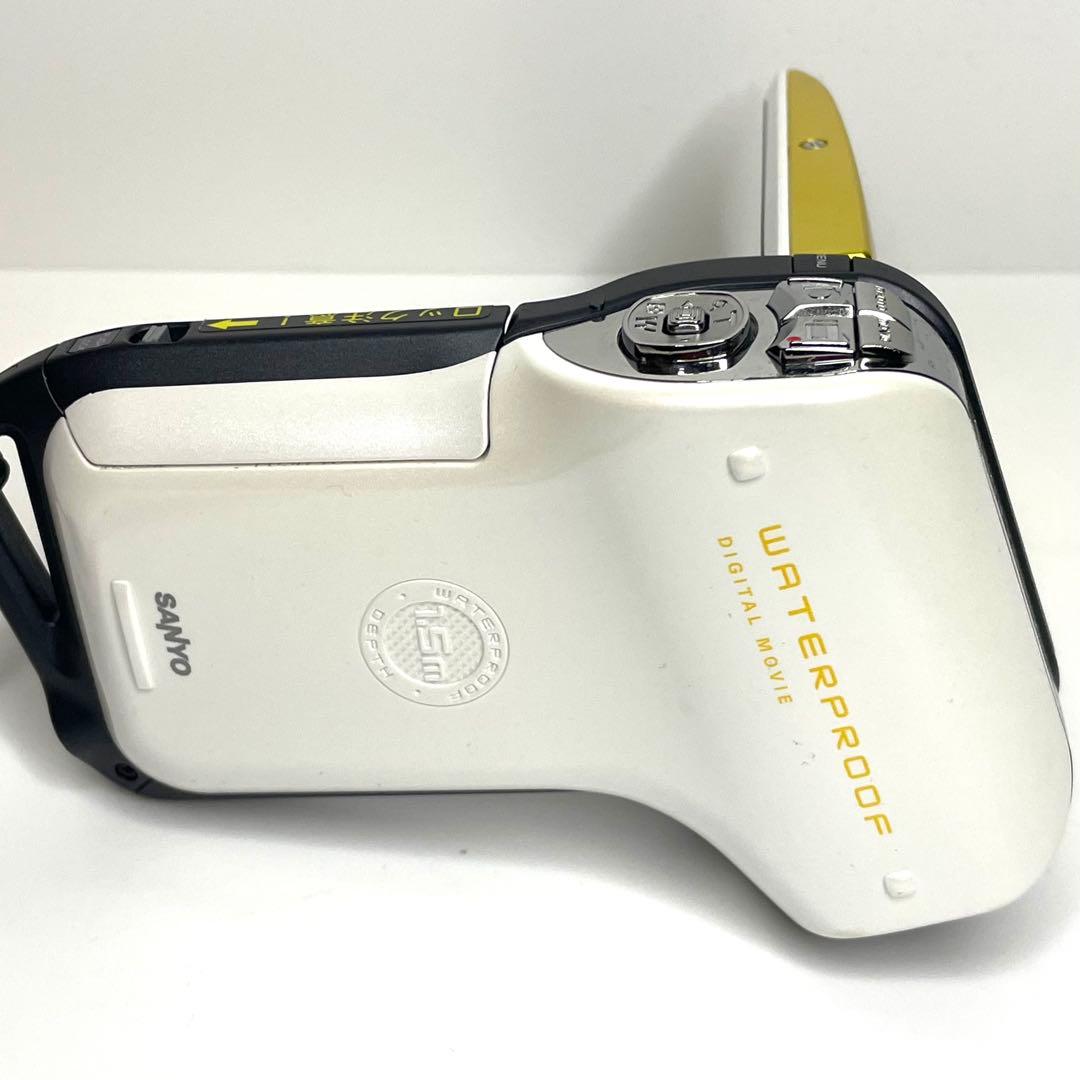 ✨水中撮影可✨ SANYO Xacti DMX-CA65 防水型ビデオカメラ