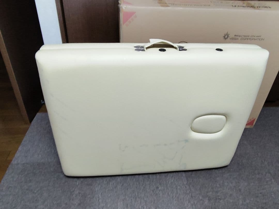 Stella プロフェッショナルマッサージベッド