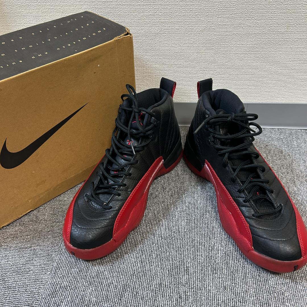 ナイキ　Nike Air Jordan 12 黒赤 シューズ