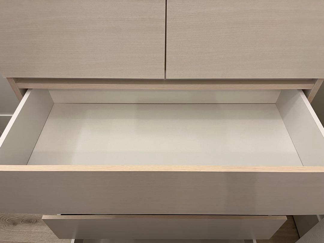 アイリスオーヤマ　ホワイト 5段チェスト