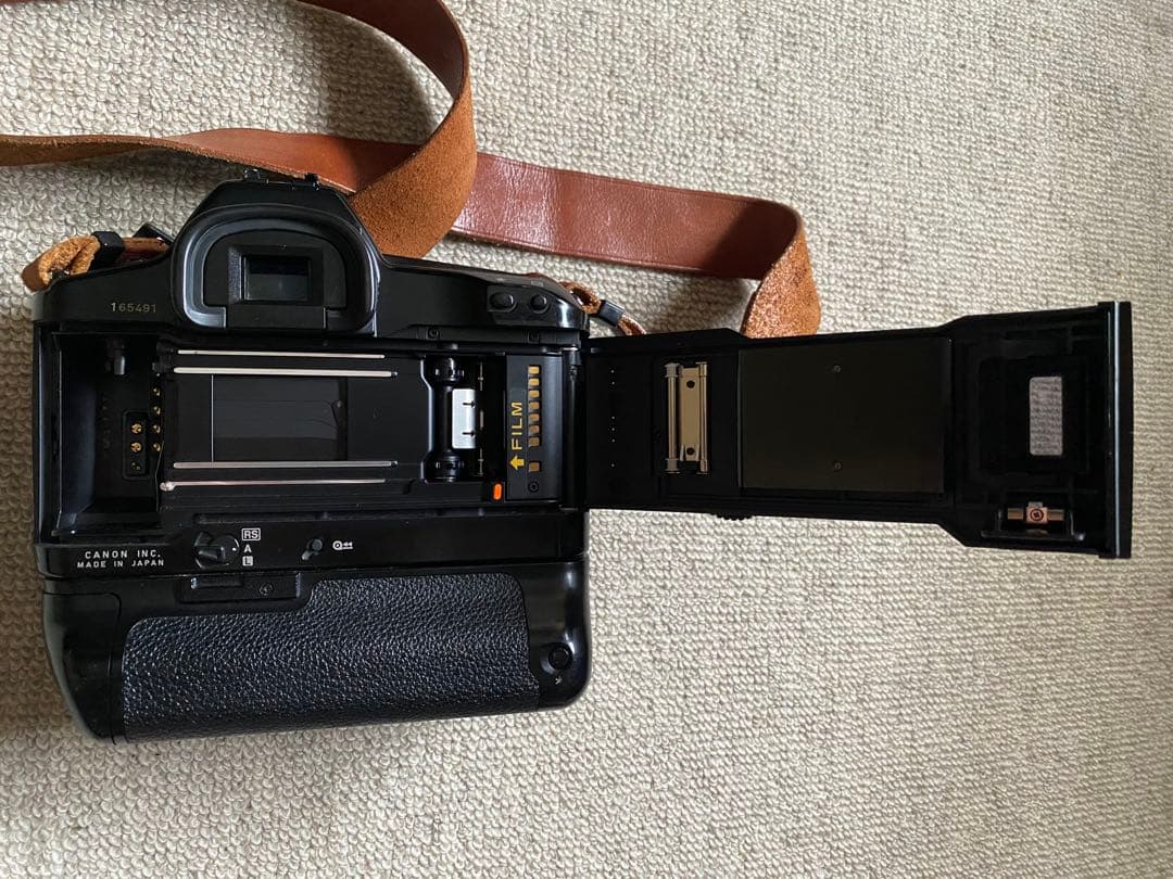 Canon キャノン EOS-1n RS レザーストラップ