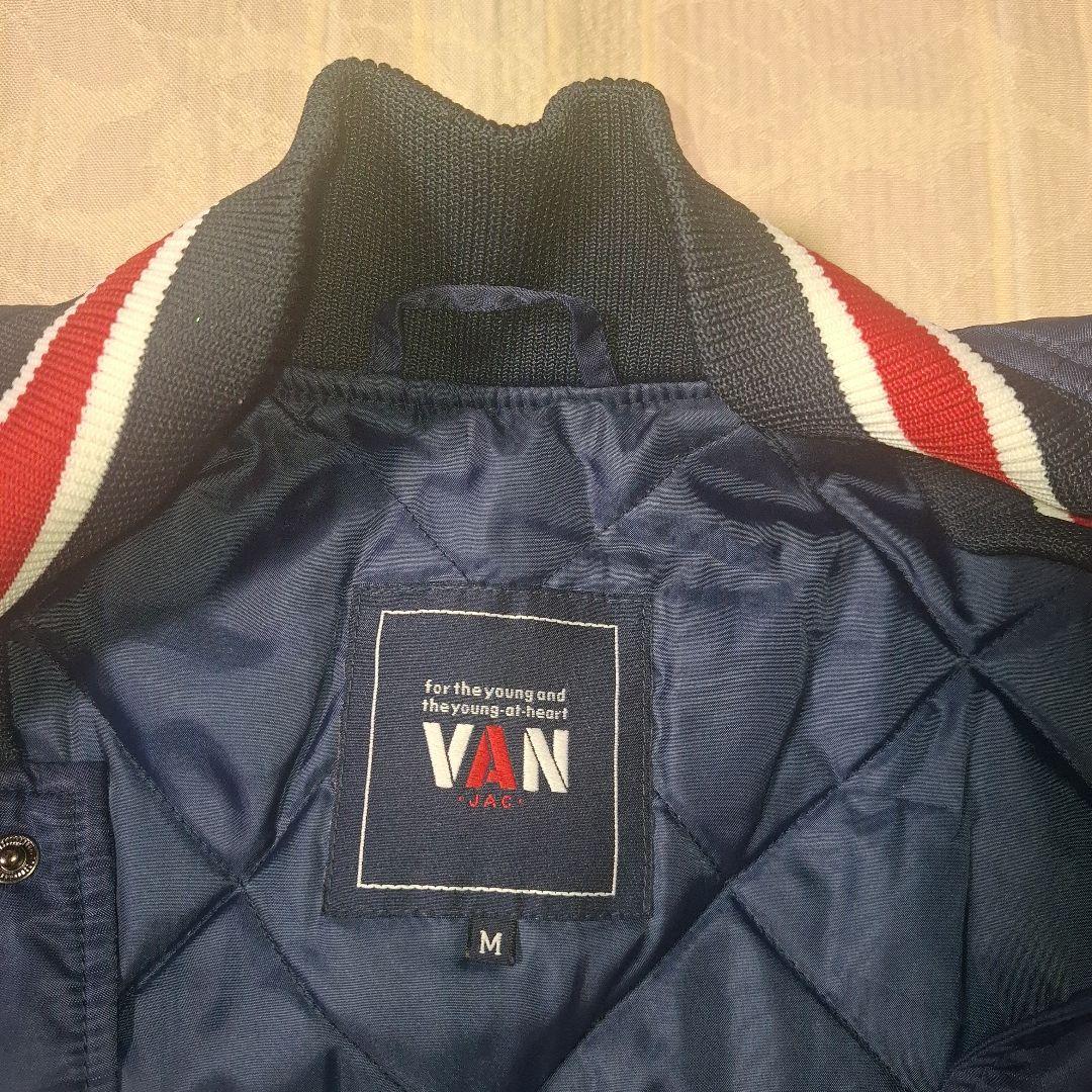 VAN JAC ネイビー スタジャンジャンバ－　 Mサイズ