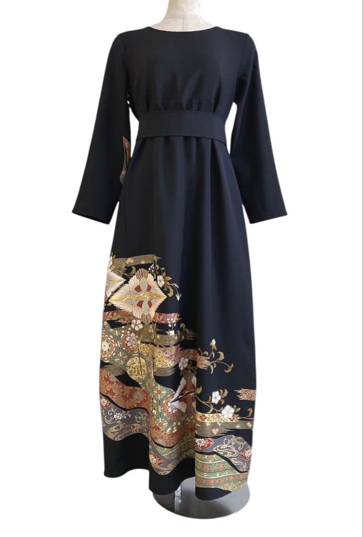 留袖ワンピース　留袖ドレス　着物リメイクロングワンピース　ハンドメイド　黒留袖