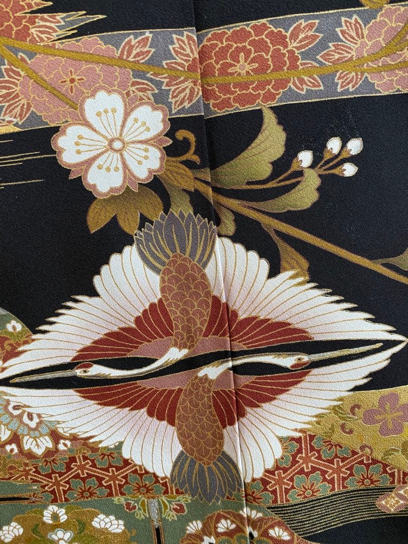 留袖ワンピース　留袖ドレス　着物リメイクロングワンピース　ハンドメイド　黒留袖