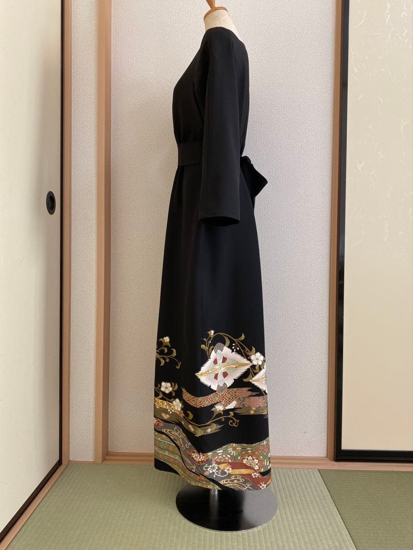 留袖ワンピース　留袖ドレス　着物リメイクロングワンピース　ハンドメイド　黒留袖