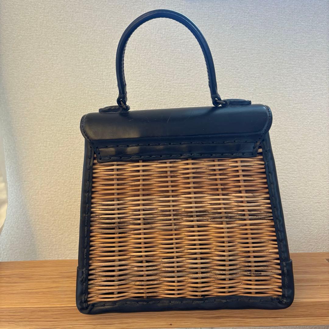 ebagos カーフ・ハンドバッグ M