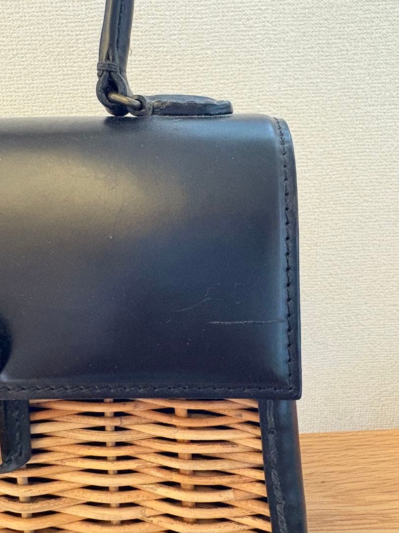 ebagos カーフ・ハンドバッグ M