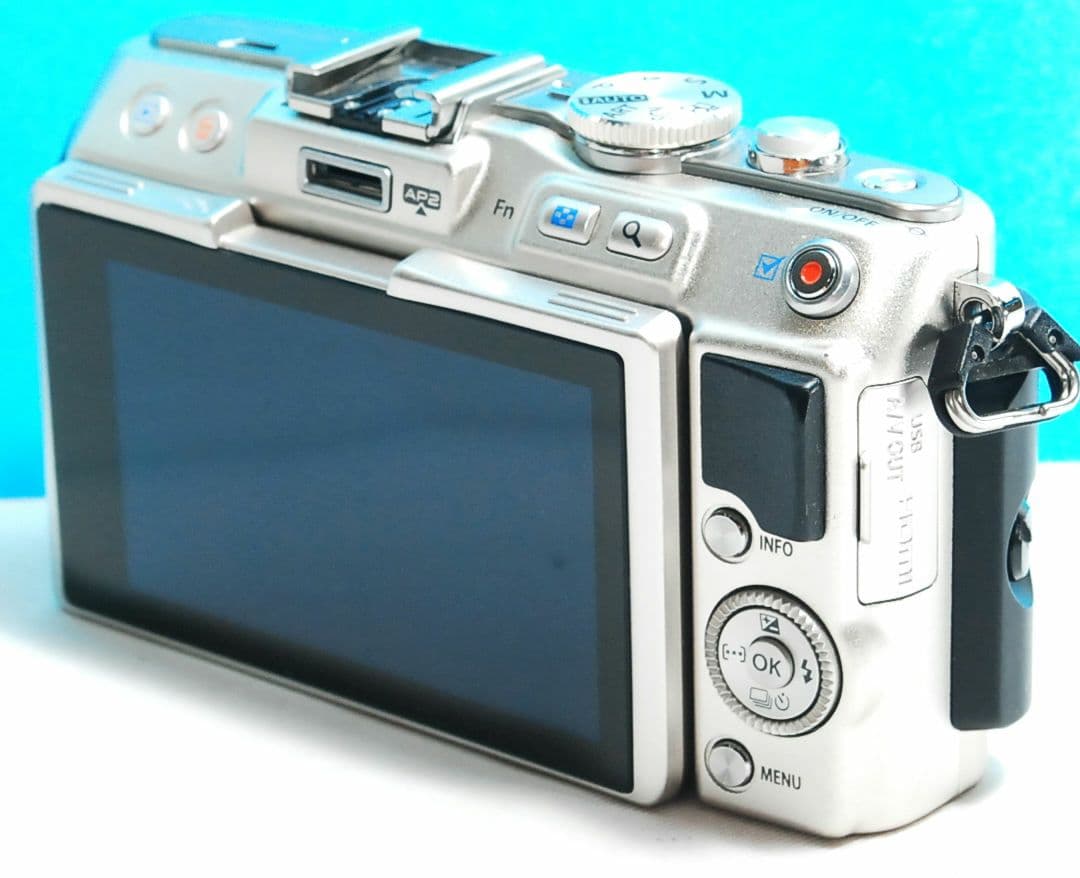 Olympus e pl5 ボディ　シルバー　送料無料