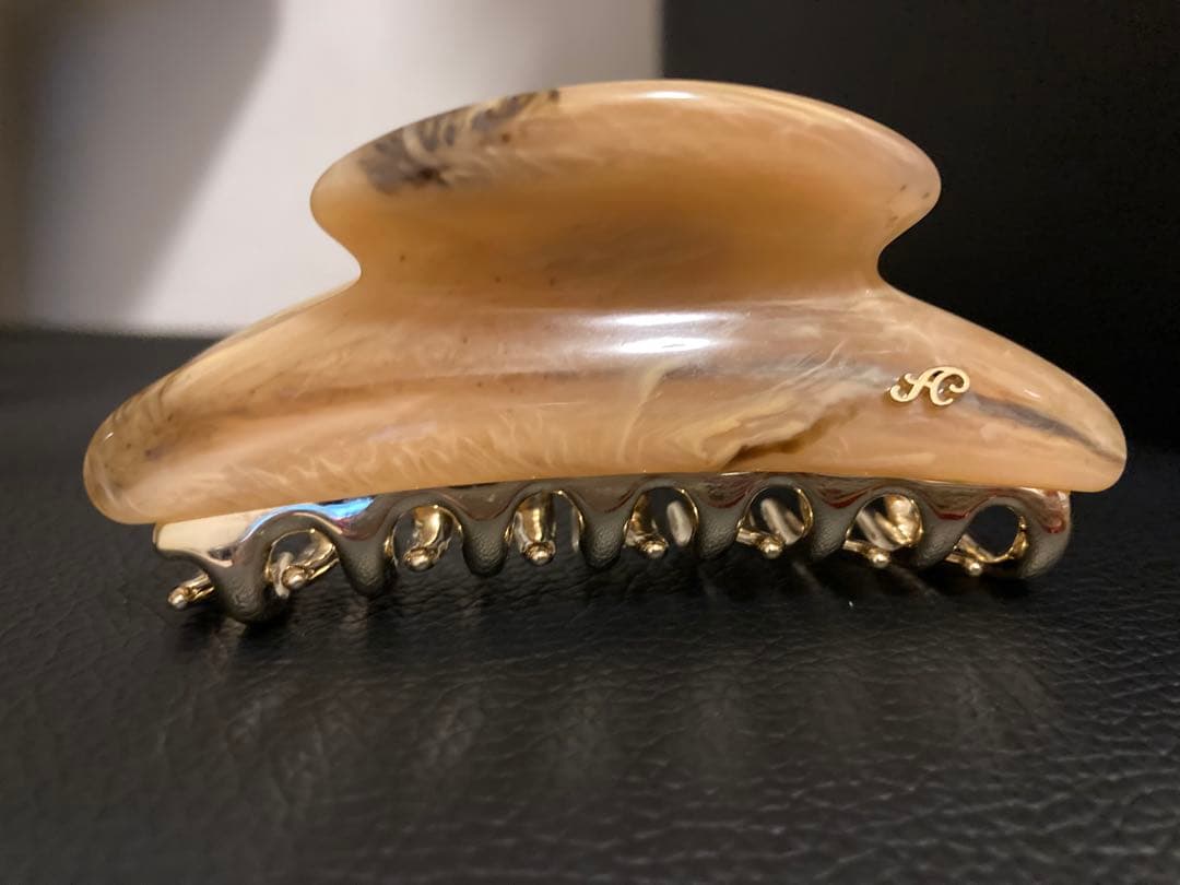 【未使用】acca ヘアクリップ ピンクベージュ