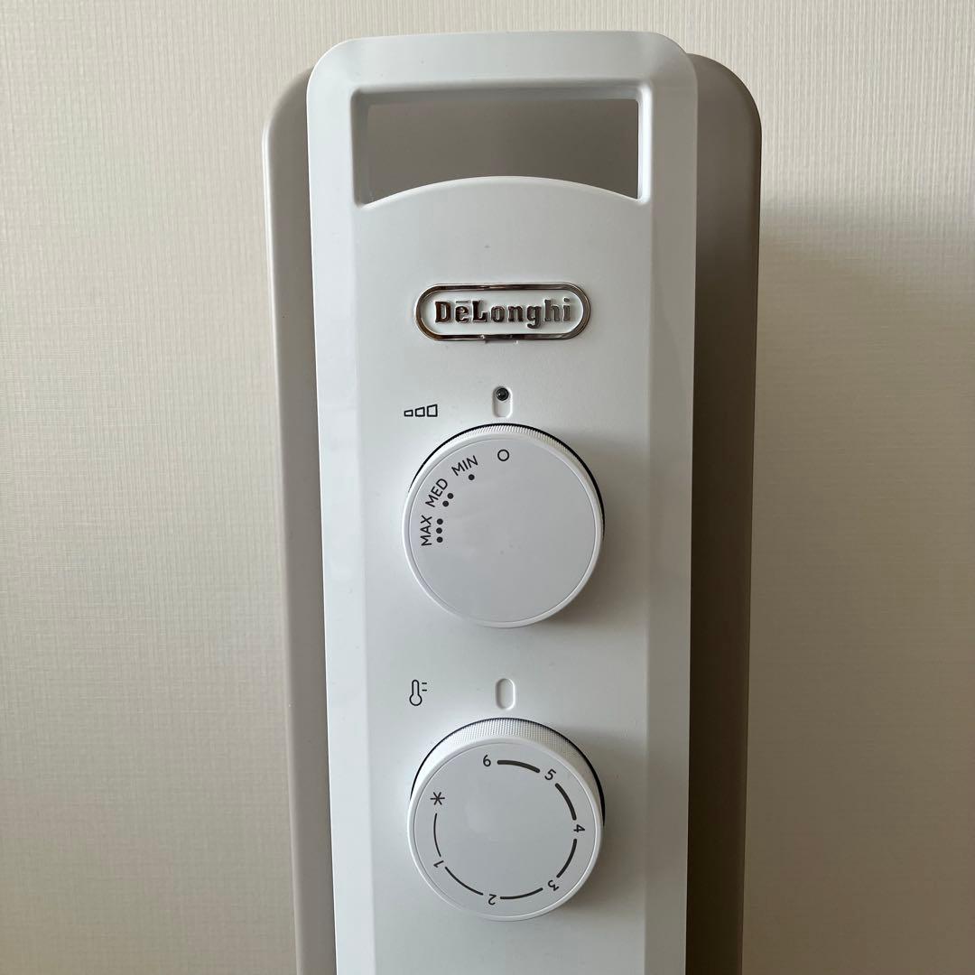 デロンギ　RHJ21F0812-WH　オイルヒーター