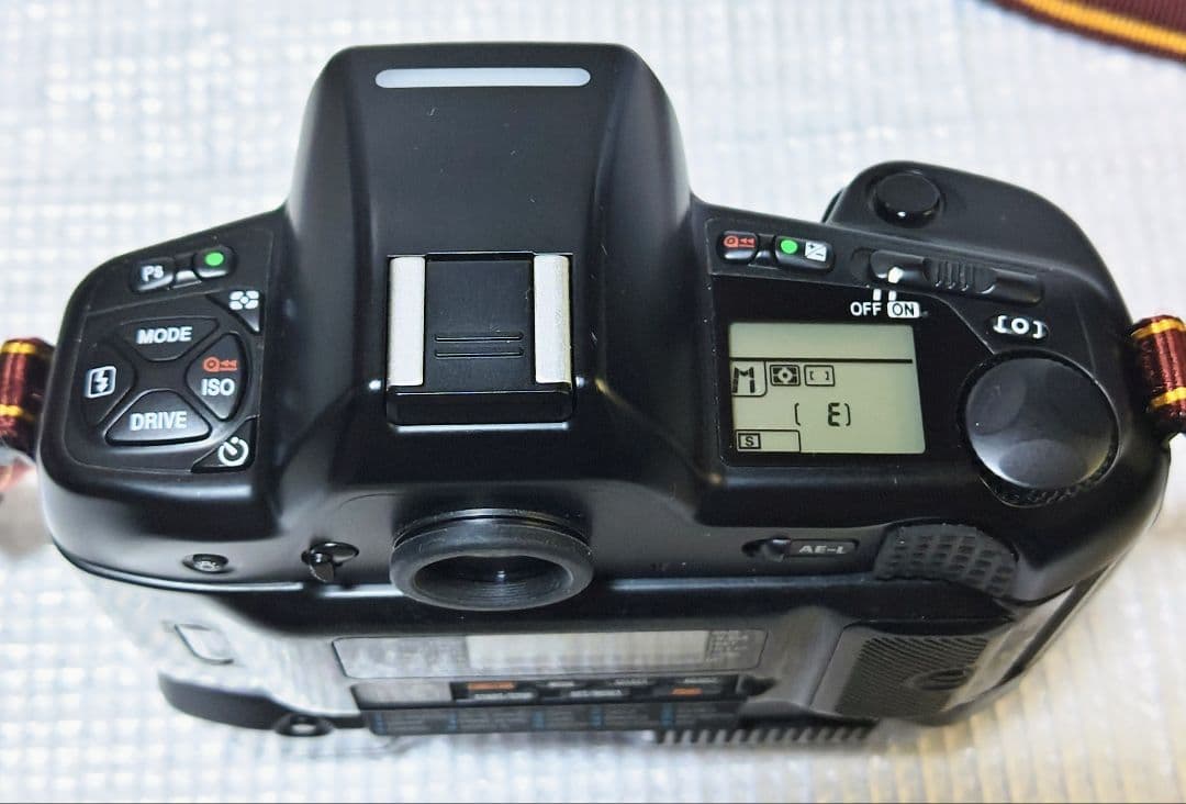 お買得 ニコン F90 X とアクセサリーいろいろ