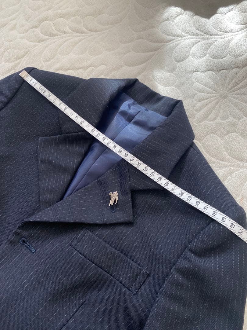 バーバリー　スーツ　卒園式　入学式　バッチ付き