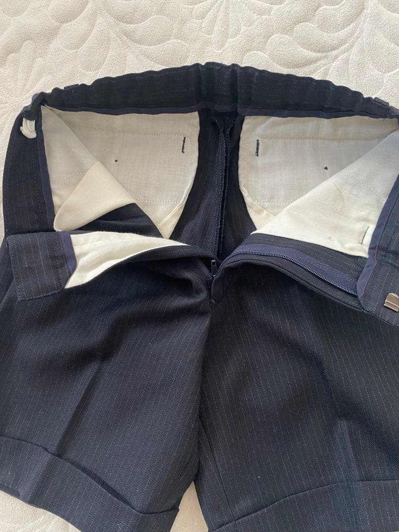 バーバリー　スーツ　卒園式　入学式　バッチ付き