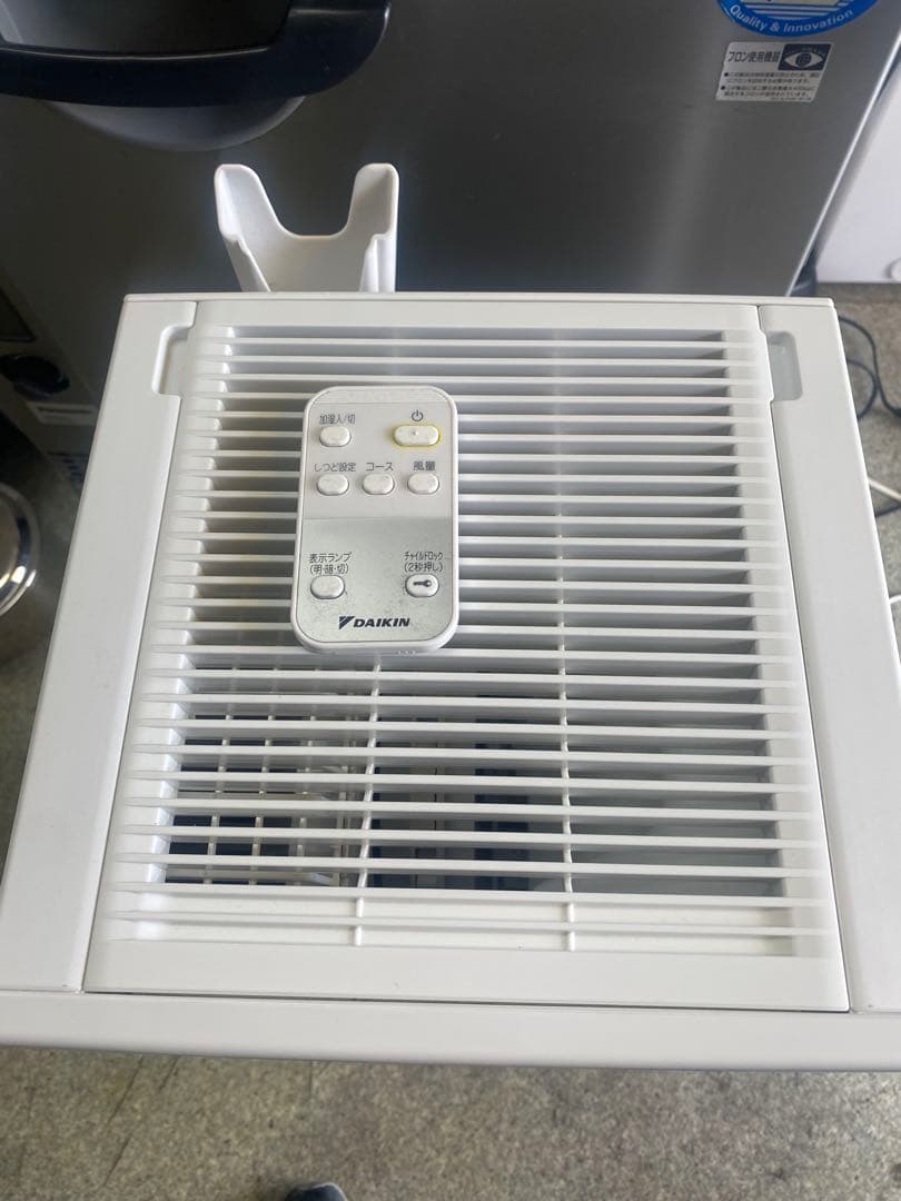 2022年製　美品　ダイキン　空気清浄機