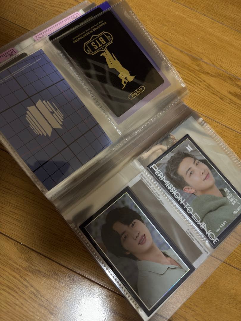 BTSフォトカードアルバム