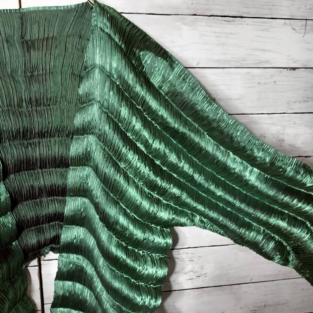 イッセイミヤケ プリーツプリーズ 光沢カーディガン ボレロ ドレス カラーレス