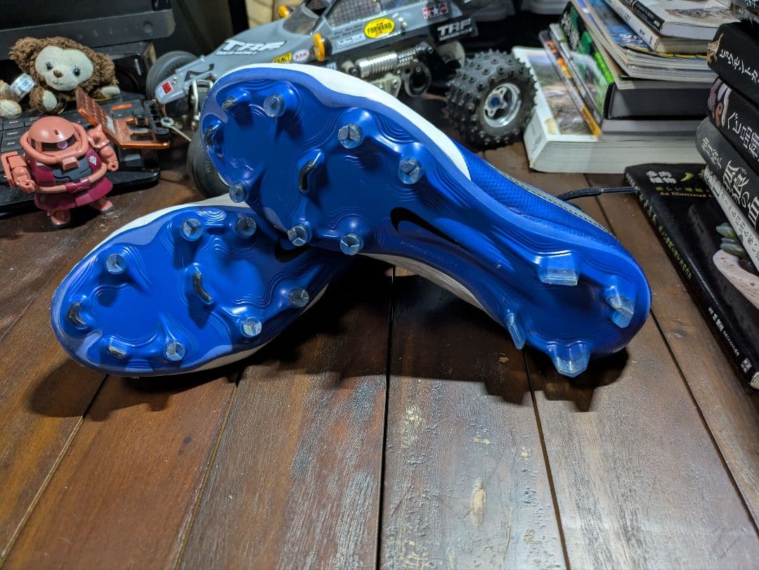 ナイキ　ティエンポレジェンド8エリートFG