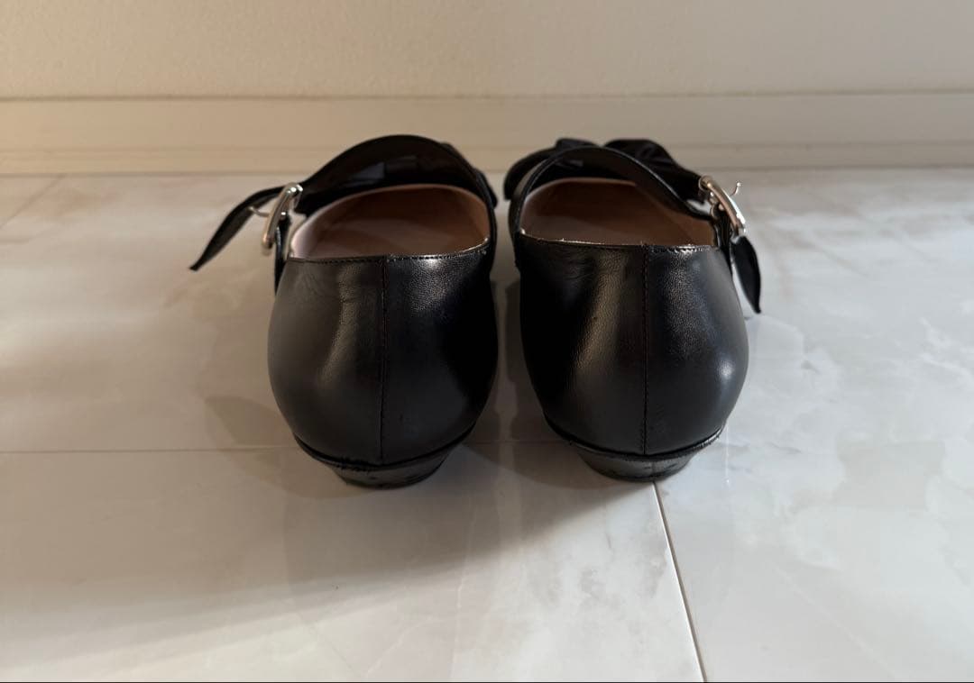 miumiuミュウミュウ　リボンストラップ37.5