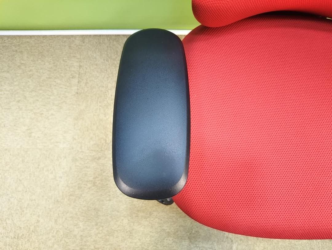 zv　オカムラ　シルフィーチェア　前傾機能　ハイバック　クッションタイプ 中古