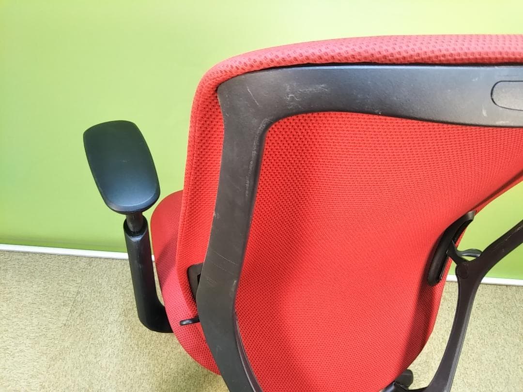 zv　オカムラ　シルフィーチェア　前傾機能　ハイバック　クッションタイプ 中古