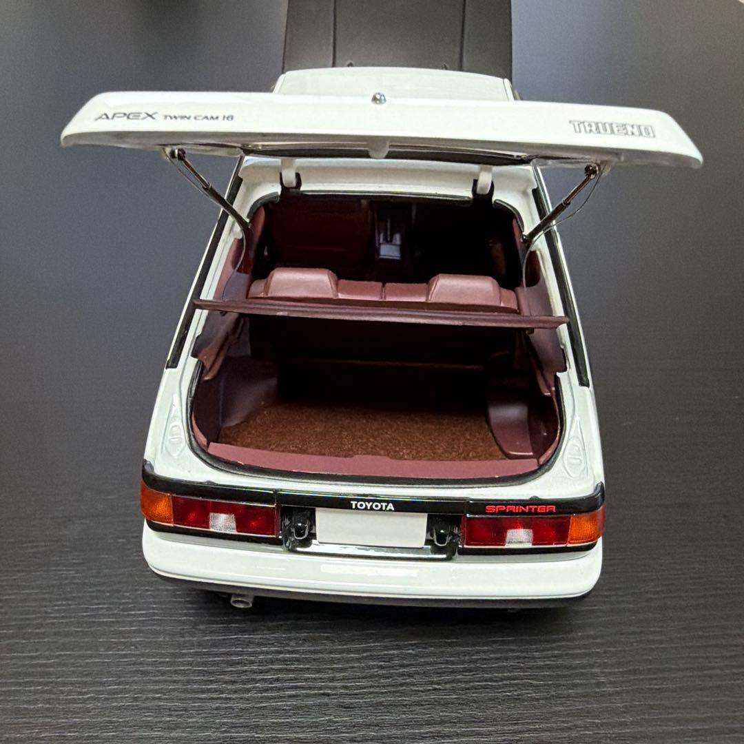 オートアート AE86 1/18　頭文字D