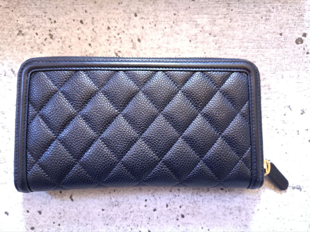 CHANEL CCフィリグリー キャビアスキン 長財布 ジップ