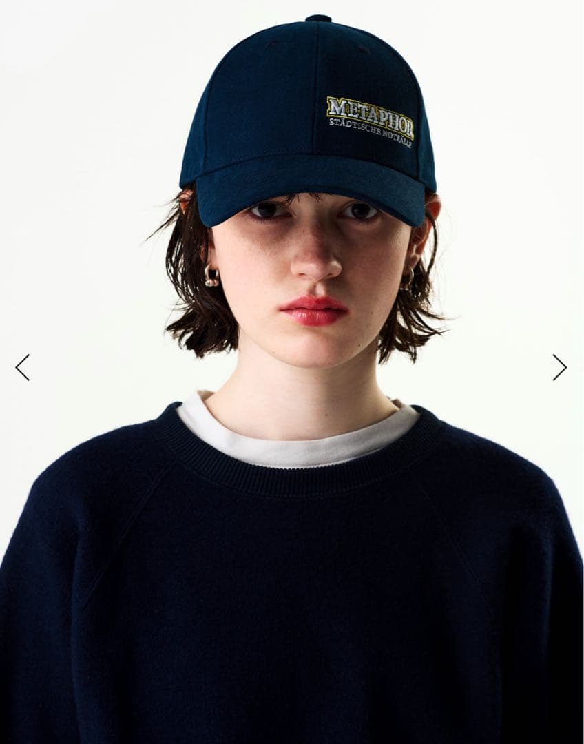 Rachel着用GADID ANONIEM DENI / NAVY