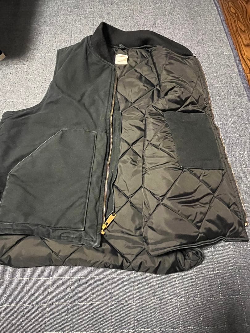 CarharttダックベストXL Blackカーハート