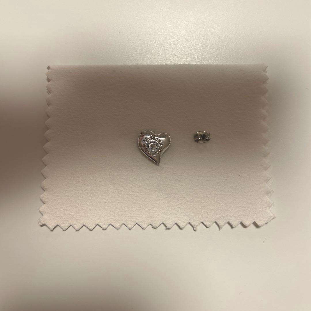 【Kankuページ】Vivienne Westwood ピアス(片耳のみ）