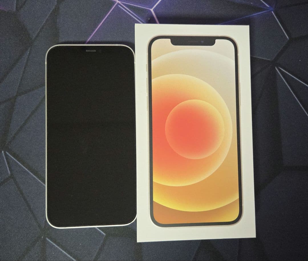 Apple iPhone 12 256GB ホワイト 本体 箱付き