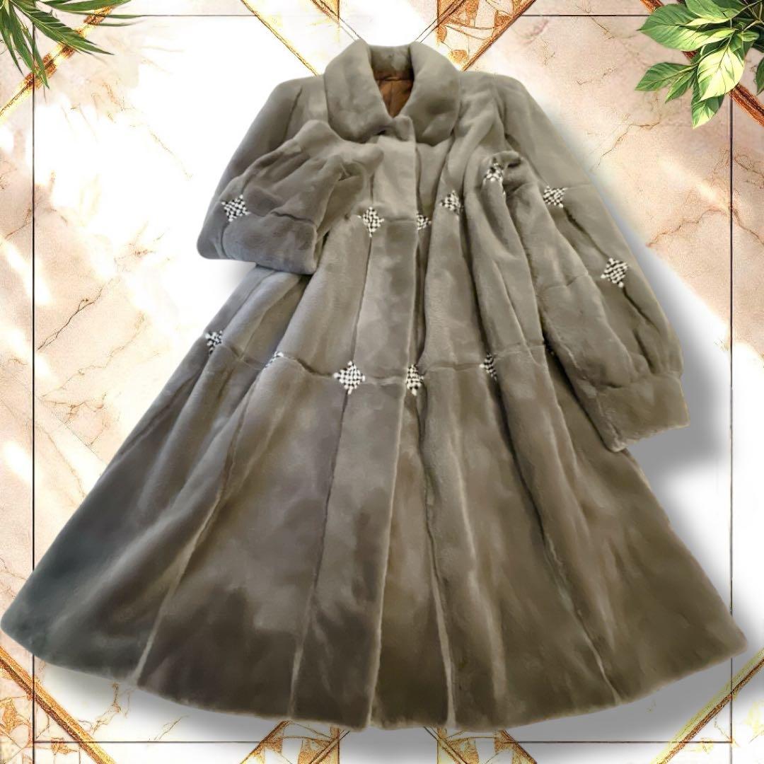 【美品】SAGA MINK 毛皮コート　ミンク　レアデザイン　裏地アート柄