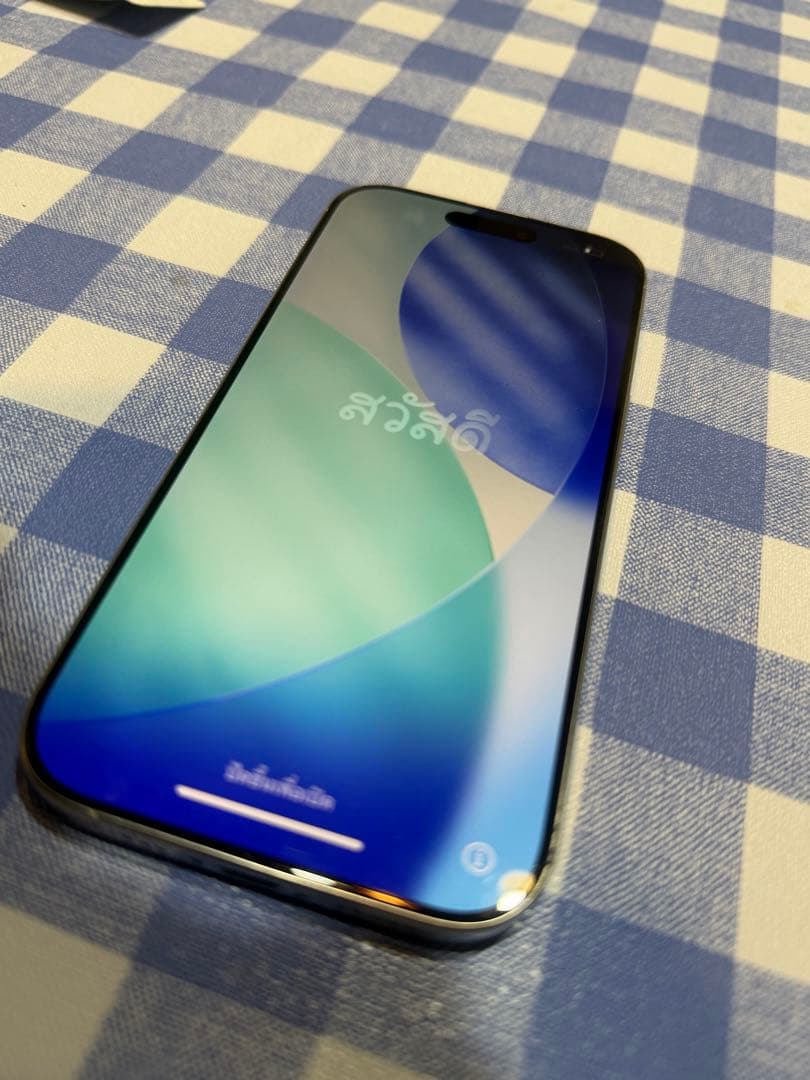 Apple iPhone 16pro ホワイトチタニウム 1TB