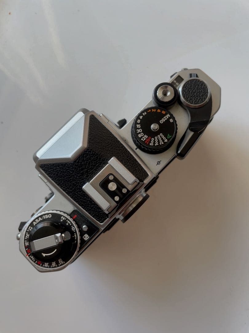 Nikon FE2 一眼レフカメラ