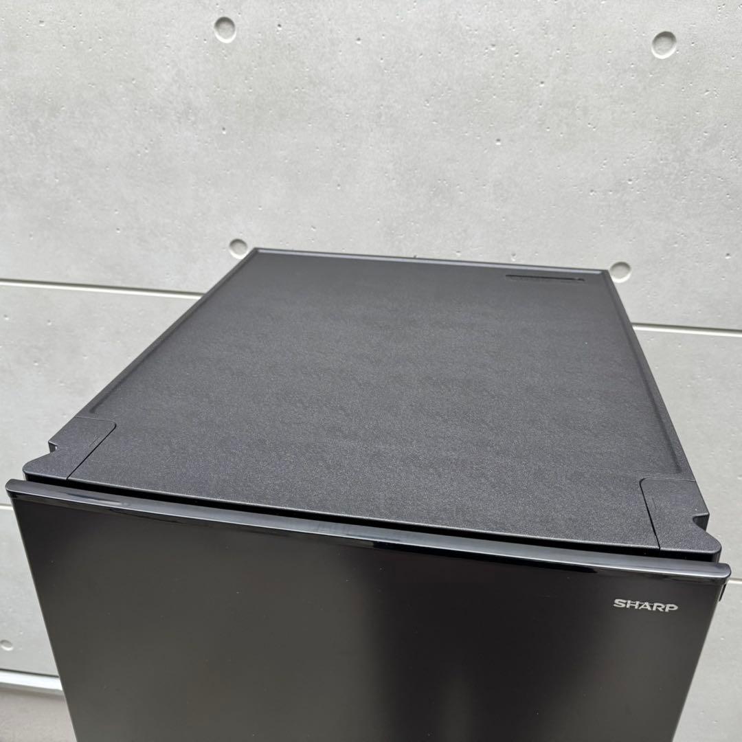 246⭐️2025年製美品★シャープ　冷蔵庫　右、左開き　一人暮らし　自動霜取り