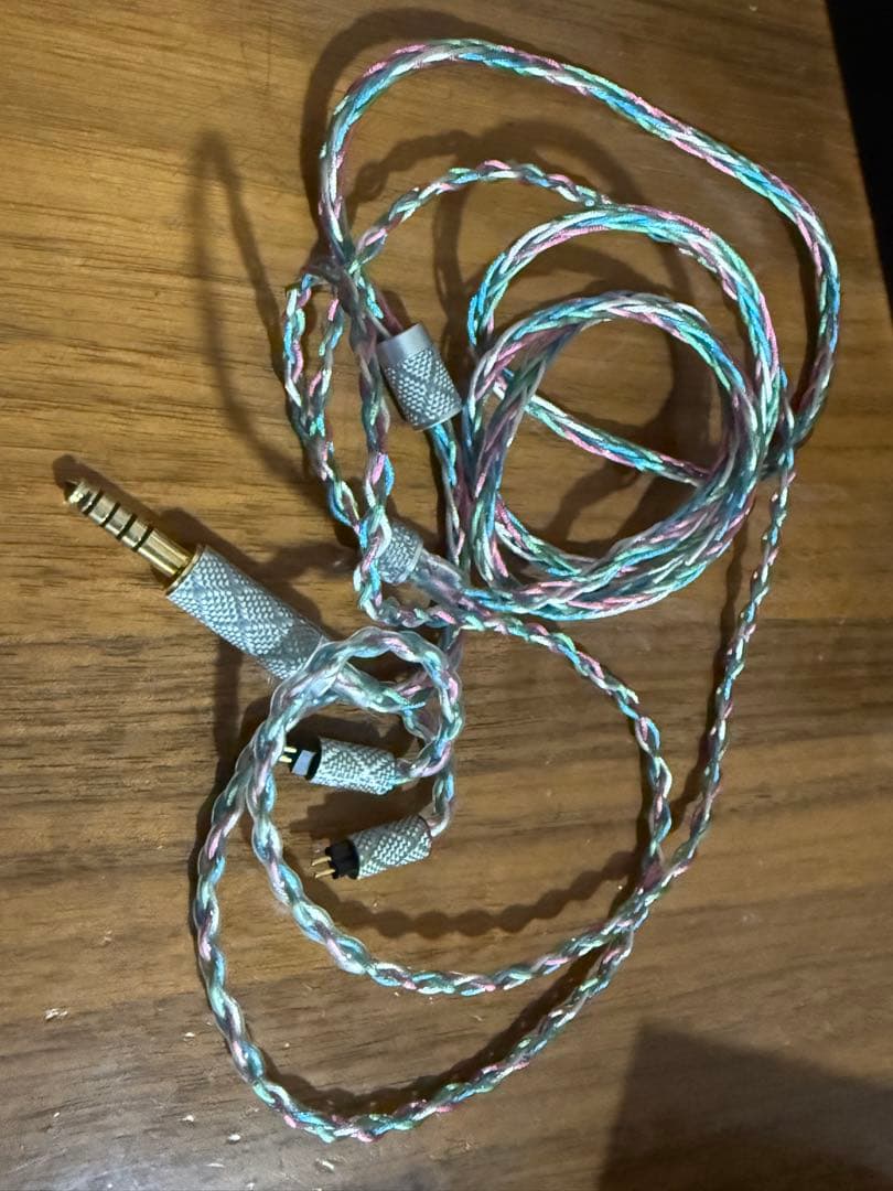 イヤホン GEEK WOLD GK20+Yongse Expert All CuAg8