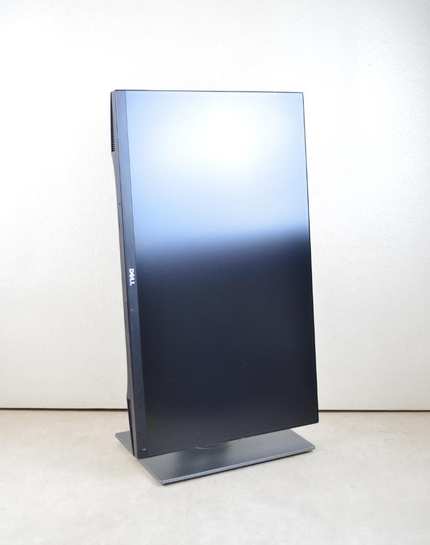 超狭額ベゼル　DELL　25型　UP2516D　WQHD　HDMI　回転　IPS