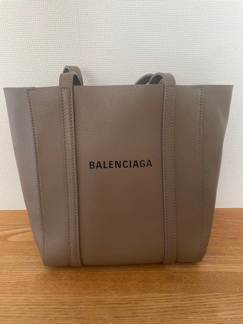 【美品】BALENCIAGA バッグ　グレー