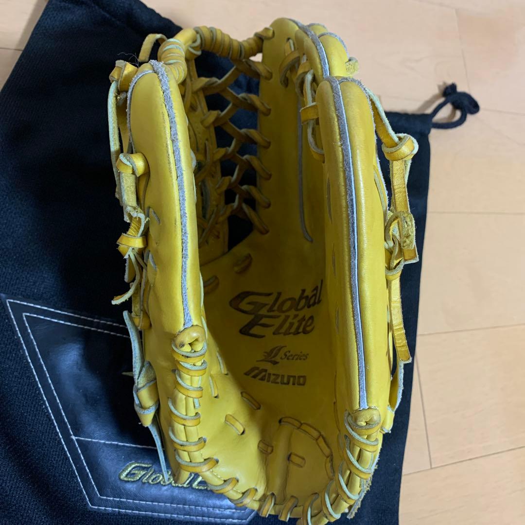 硬式用野球グローブ　ミズノ　グローバルエリート　外野用