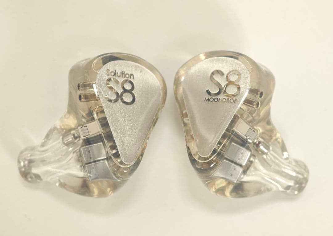 水月雨 MOONDROP S8 8BA リケーブル可能イヤホン 中古