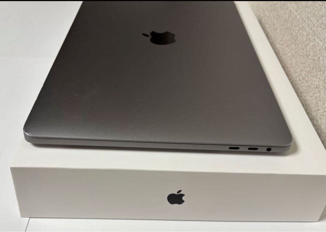 M*d様 超美品Apple MacBook Pro 13インチ スペースグレー1