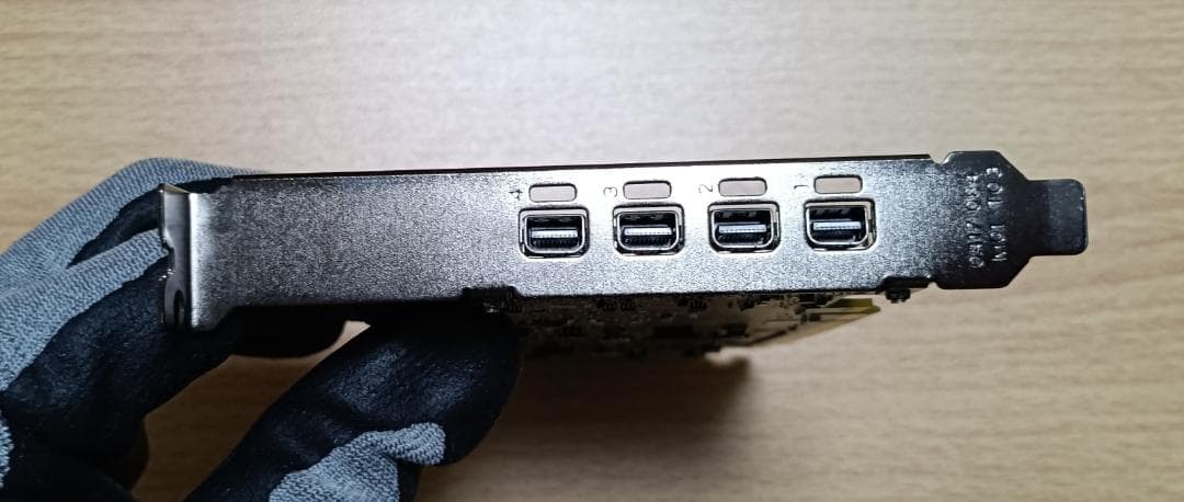 NVIDIA Quadro T600 （DP変換ケーブル付）