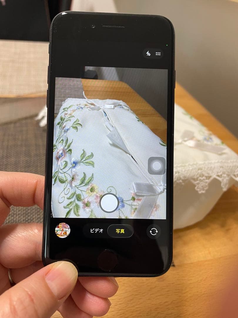 Apple iPhone se2 ブラック本体　64g