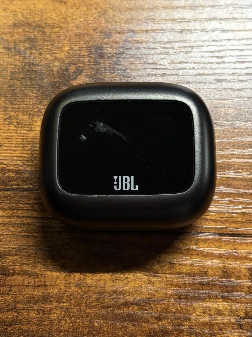 【値下げ】JBL LIVE BEAM3 ワイヤレスイヤホン　ブラック 充電ケース